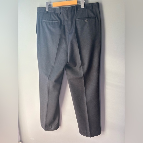 Cuseri Italia, size 38, 100% wool grey dress pants. Straight leg. - Picture 4 of 9
